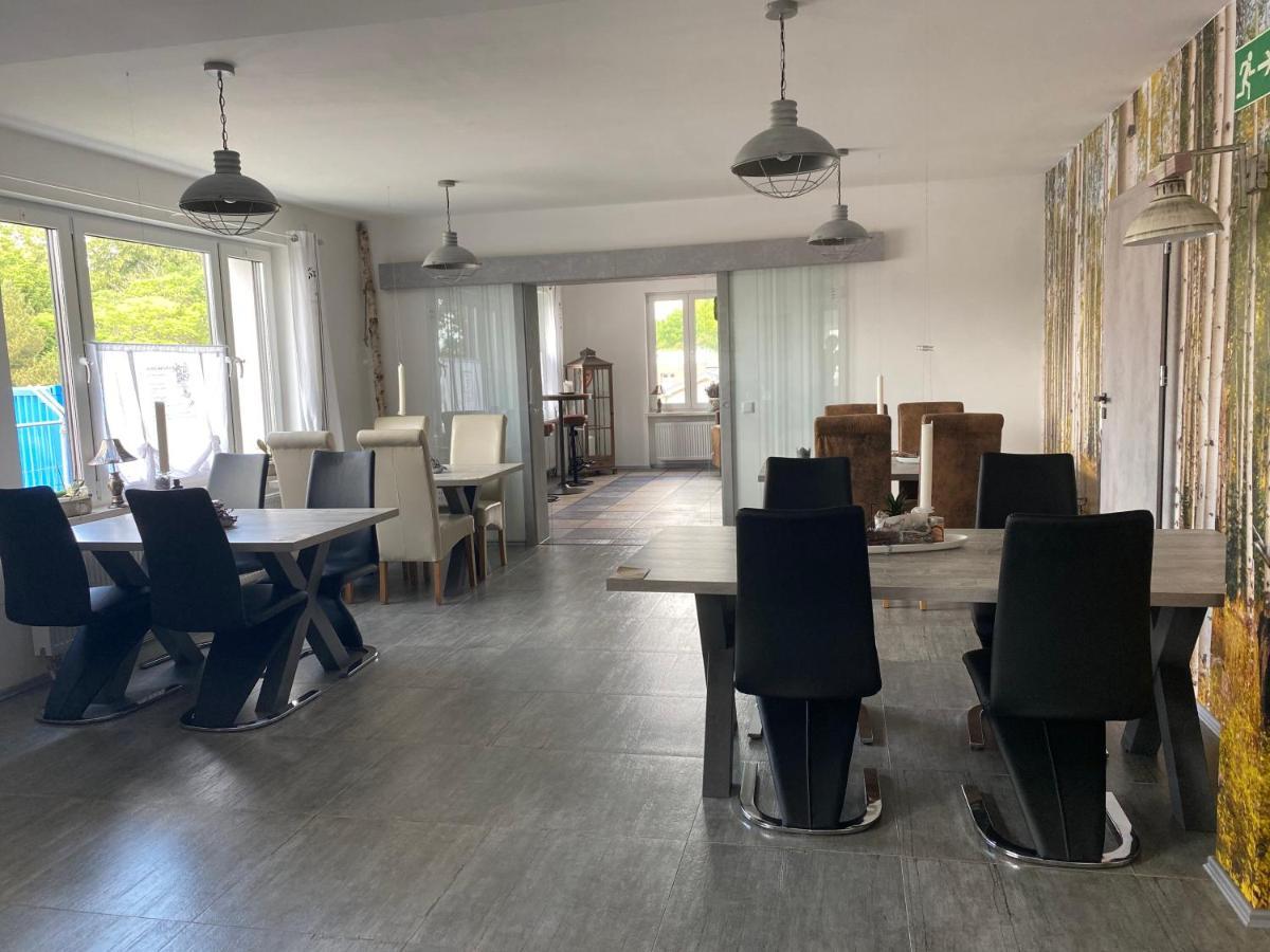 La Maison Pritzwalk - Bett & Bike Ngoại thất bức ảnh