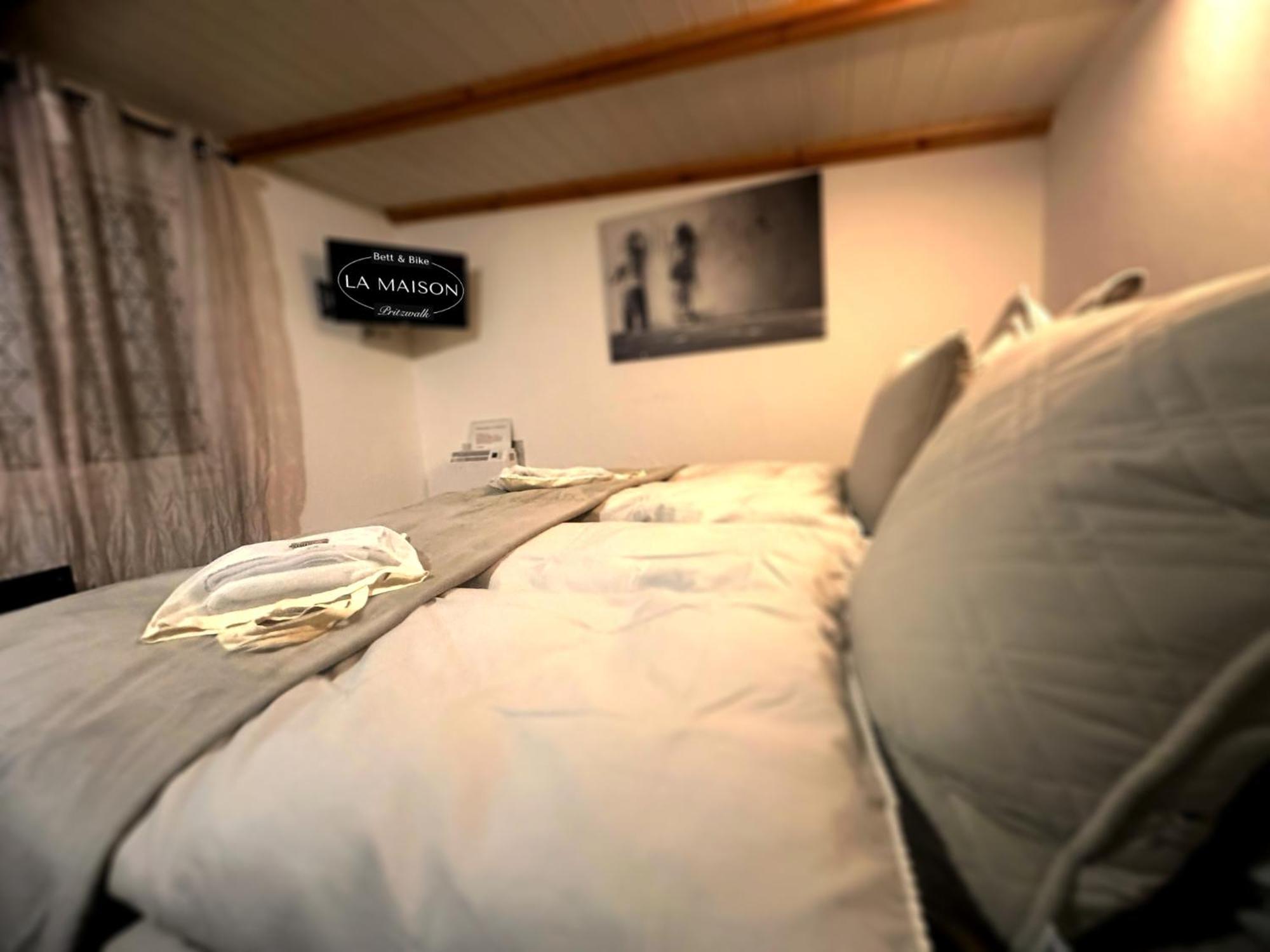 La Maison Pritzwalk - Bett & Bike Ngoại thất bức ảnh